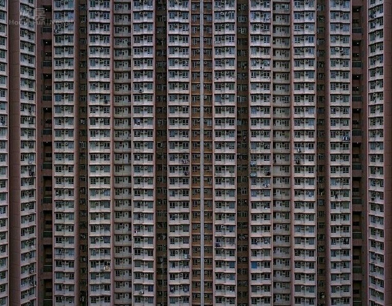 大陸的大樓密密麻麻,近看宛如鳥籠,遠看有如電路板!