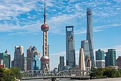 帶動投資　多地摩天大樓復工