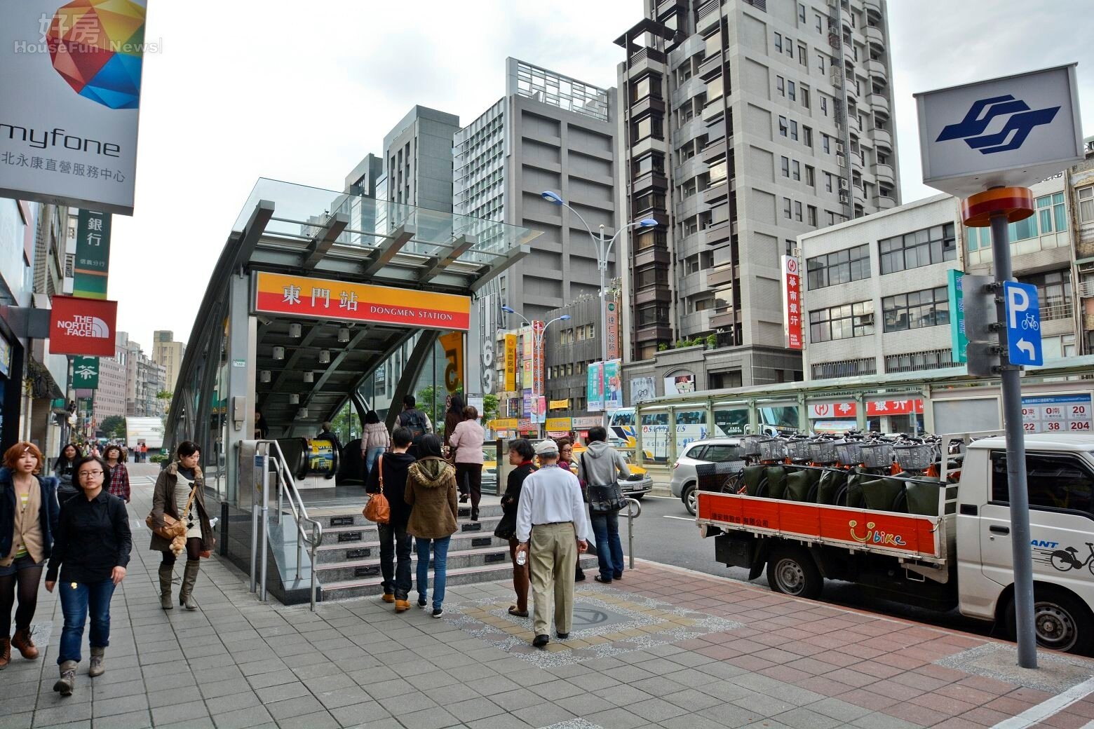 捷運東門站。(好房News記者 陳韋帆/攝影)