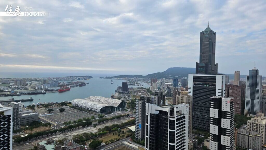 『國城定潮』高樓層因擁有絕佳視野,可遠眺旗津,近探高雄新光碼頭。圖/朱福山