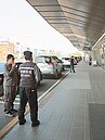 台中航空站下車區　也被當停車場