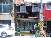 老街後巷無照房舍漏雨、牆面破損無解？　桃市府「出一招」護安全