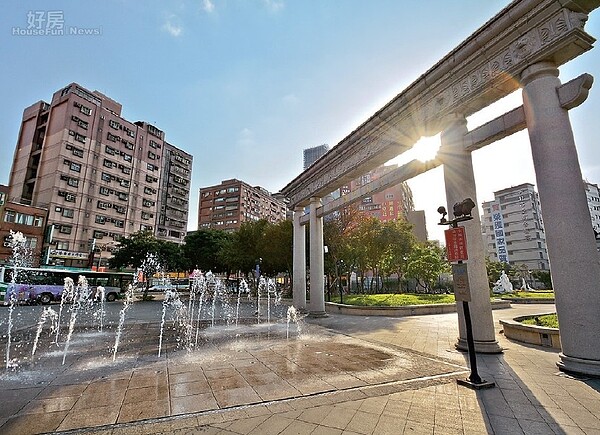 小資族註定住在蛋白區?新北市三重區成為新選擇。(好房網資料中心)