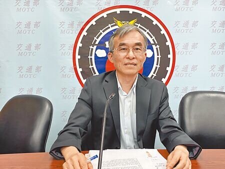 
高鐵延伸宜蘭案遭交通部前部長賀陳旦批評未經可行性評估，內容粗糙、程序不正義，交通部鐵道局副局長呂新喜6日表示，階段性報告的內容比可行性評估更細緻。（陳祐誠攝）
