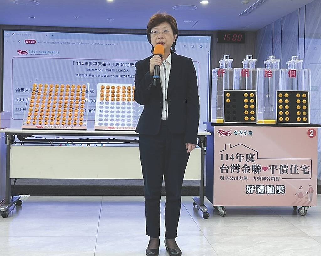 台灣金聯董事長宮文萍指出，現場賞屋吸引逾13,000人次，持續堅持「價格透明、讓利回饋」原則，有效發揮穩定市場、貼近民眾需求。圖／台灣金聯提供