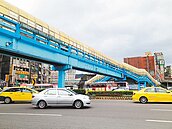 幫市容加分　基隆開放認養天橋、地下道