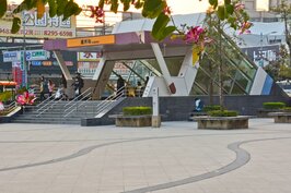 八達通-環遊市蘆洲站，八達通系列建案，此處捷運開通，也為當地帶來不少外來人口入住。