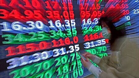 法人認為,目前台股情況仍朝正向發展,看好大盤有望跟隨國際股市走勢,朝封閉缺口邁進。圖∕本報資料照片