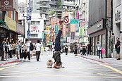 北市永康商圈假日封街　民眾：走起來很舒服