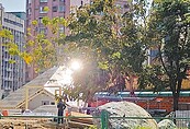 台版羅浮宮光害惹怨　嘉市補救
