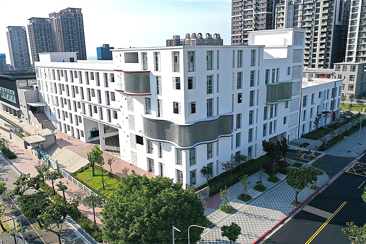 淡海國小新建校舍。圖/新北市政府提供
