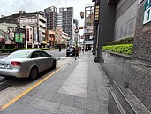 新北設逾5千處黃線、526卸貨格