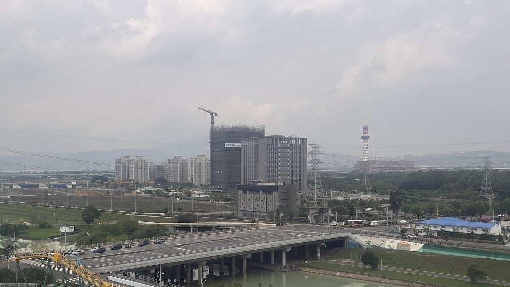 ▼北士科除有多家企業插旗,也是大咖建商爭相卡位的重劃區。(圖/東森財經新聞張琬聆攝)