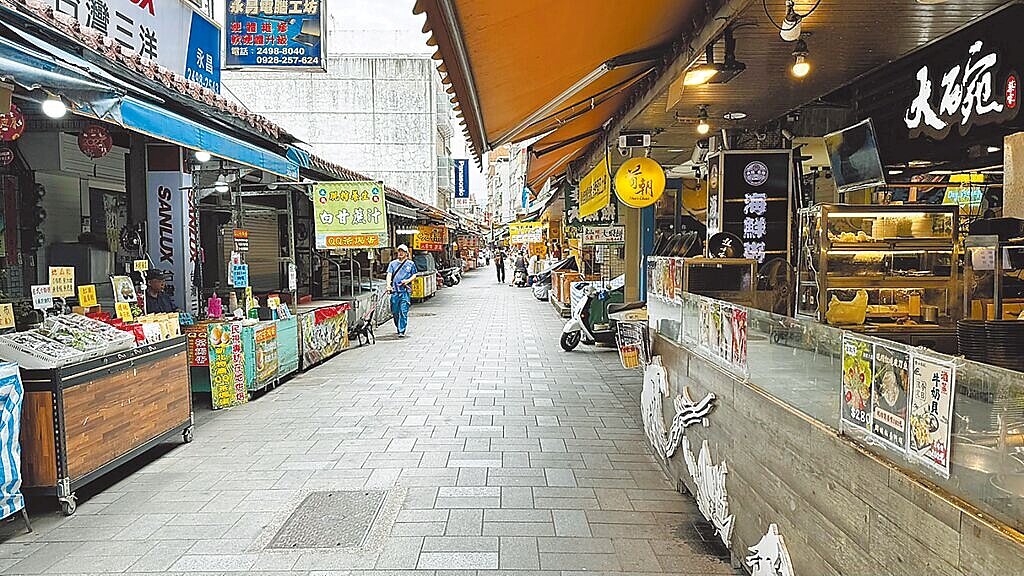 新北金山老街1間海鮮餐廳,被控再爆食安問題。示意圖,民眾提供/張鎧乙新北傳真