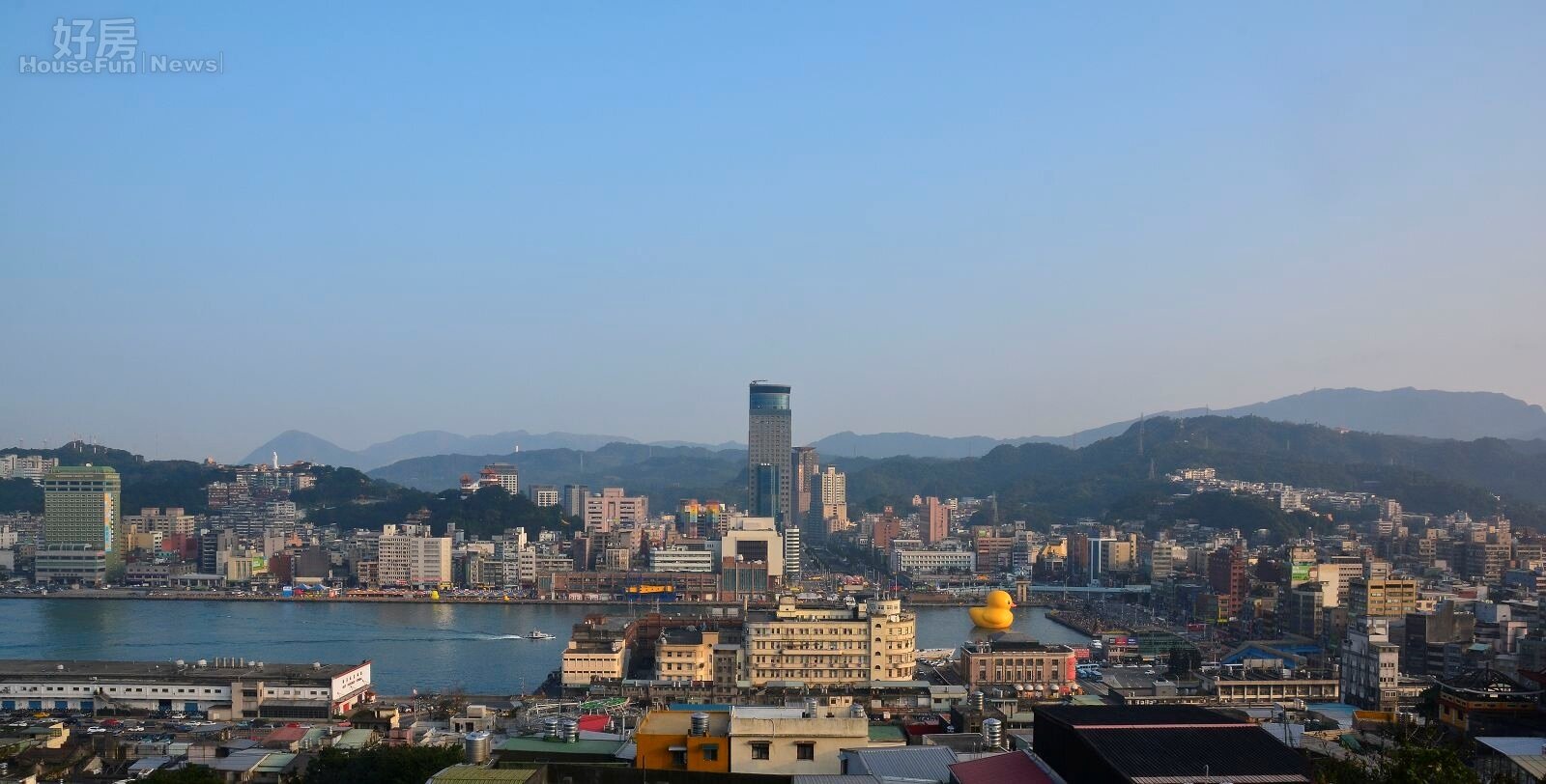 基隆房景俯瞰圖,基隆房景、基隆房市、山景宅、水岸宅、水景宅、海岸宅。(好房News記者 陳韋帆/攝影)