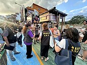 墾丁大街調酒攤被爆亂哄抬價　屏縣府稽查多數標價卻未標容量
