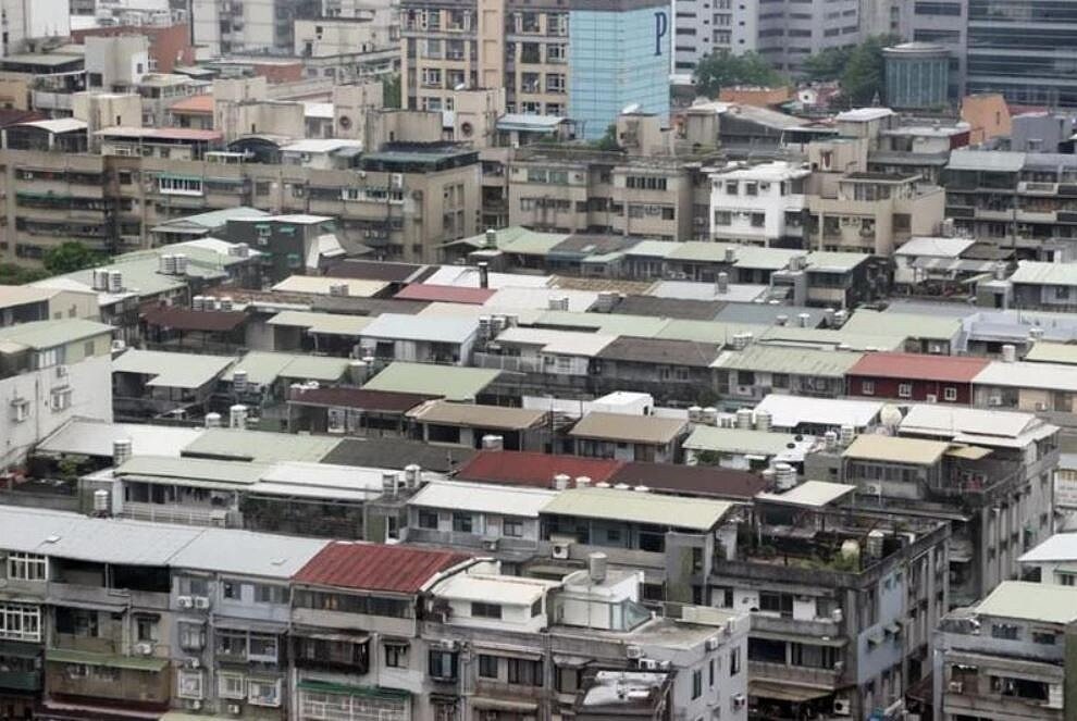 危老條例將於2027年5月全面落日,內政部於今年5月終止「時程容積獎勵」,2026年將提出修法草案。聯合報系資料照