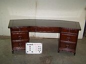 怎麼翻修？　全靠家具班動腦