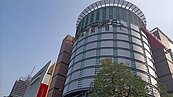 台中新光三越　員工促復業