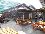 半數店家沒開　淺草商圈像「死城」