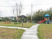 通霄通灣里髒亂點　變社區新樂園