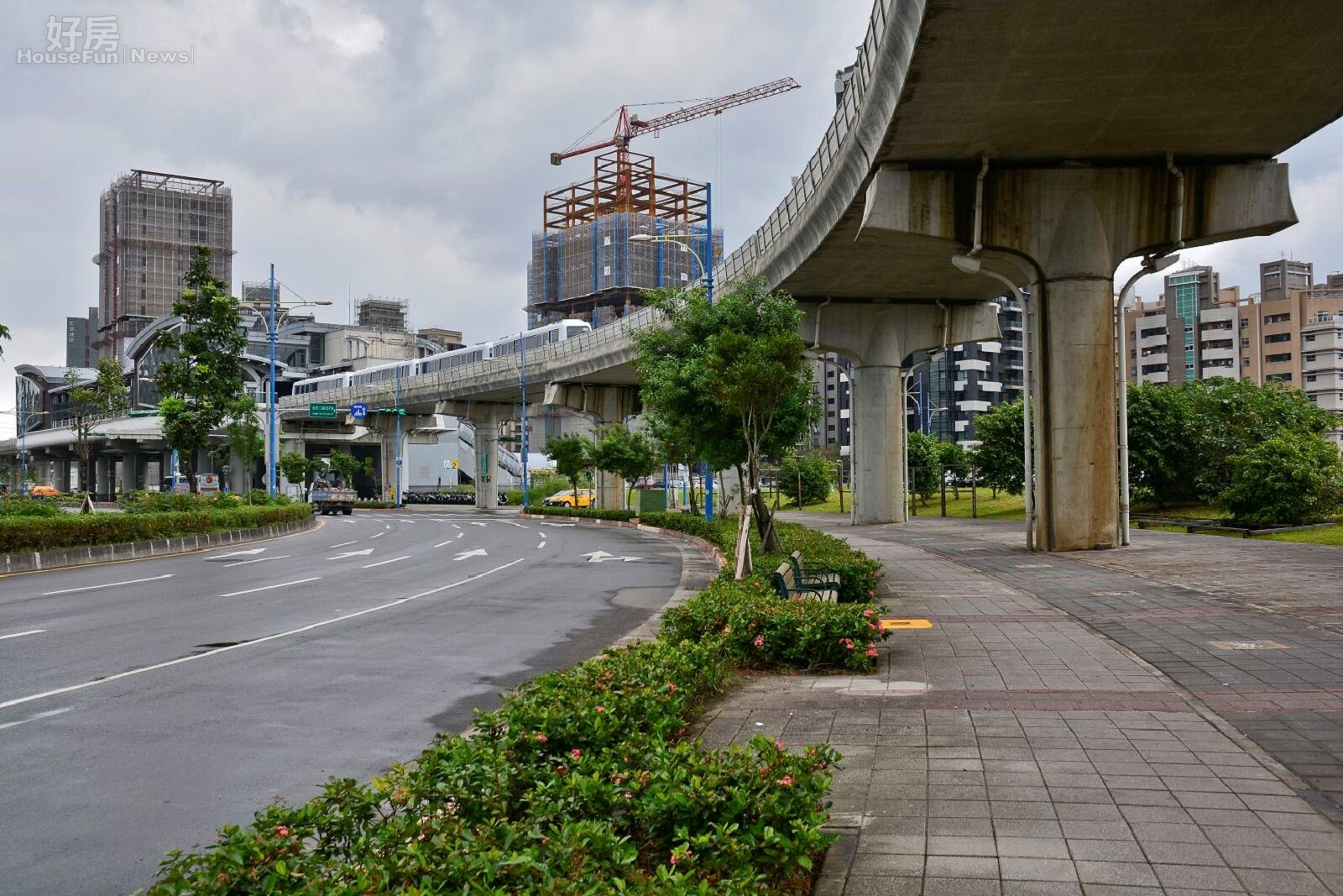 捷運南港軟體園區站,捷運宅。(好房News記者 陳韋帆/攝影)