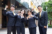 永慶房屋做業務月休最高10天、特休照算！每人可爭取「全年最多36天」有薪福利假