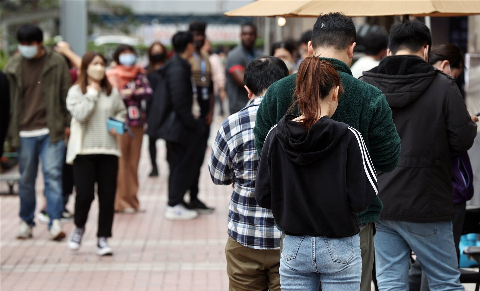 勞動部公布職類別薪資, 機師月薪32.3萬居冠。聯合報系資料照片