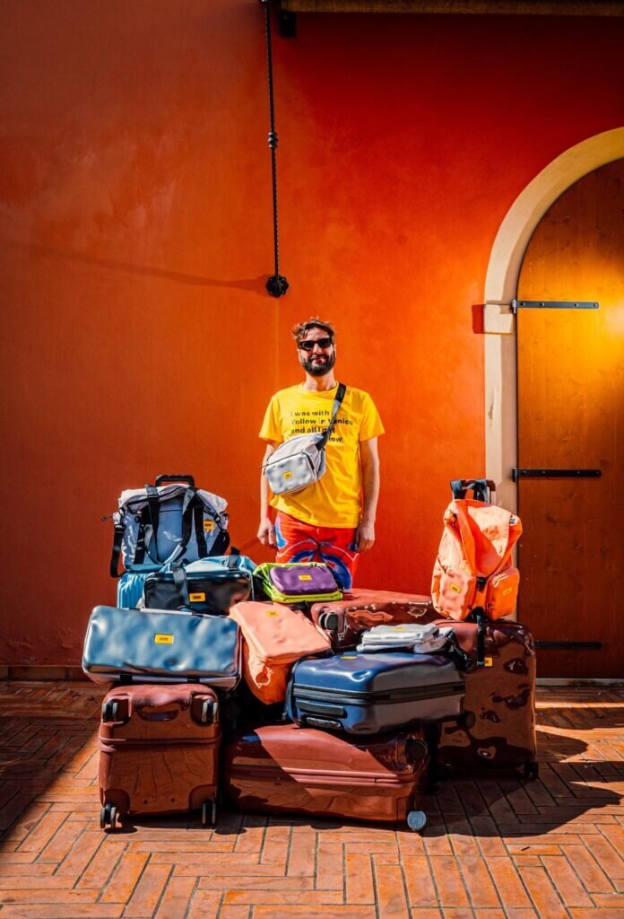 誠品生活台南│義大利全球首創撞擊設計行李箱品牌CRASH BAGGAGE首次在台開展獨立專賣店，攜手德國旅遊配件品牌ANY DI聯手時尚進駐。圖／誠品