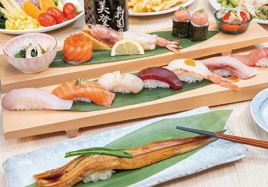 美登利台中LaLaport店轉型推出「壽司吃到飽」，並預告將於6月10日大幅調漲價格。圖／擷取自美登利粉絲頁
