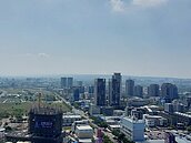 多重利空襲！拋貨、賣壓　房價面臨「加速修正」壓力