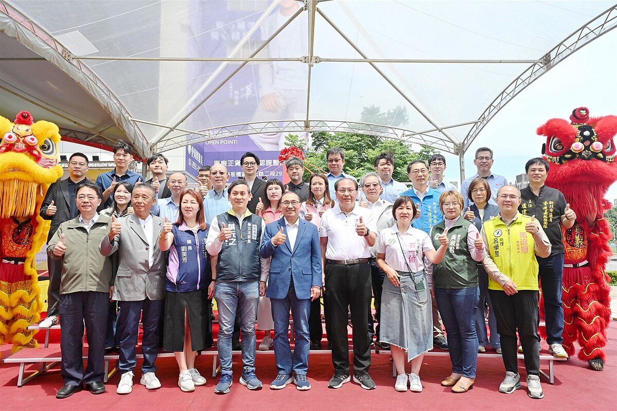 新北環狀線板橋站是民眾通勤重要路網，隨著運量逐漸上升，為提升旅客轉乘效率，市府推動「環狀線板橋站新增出入口工程」。圖／新北捷運局提供