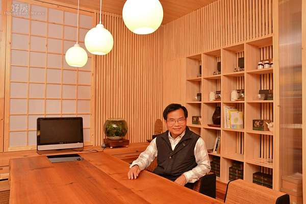 紅屋家具董事長謝東興。(好房News記者 陳韋帆/攝影)