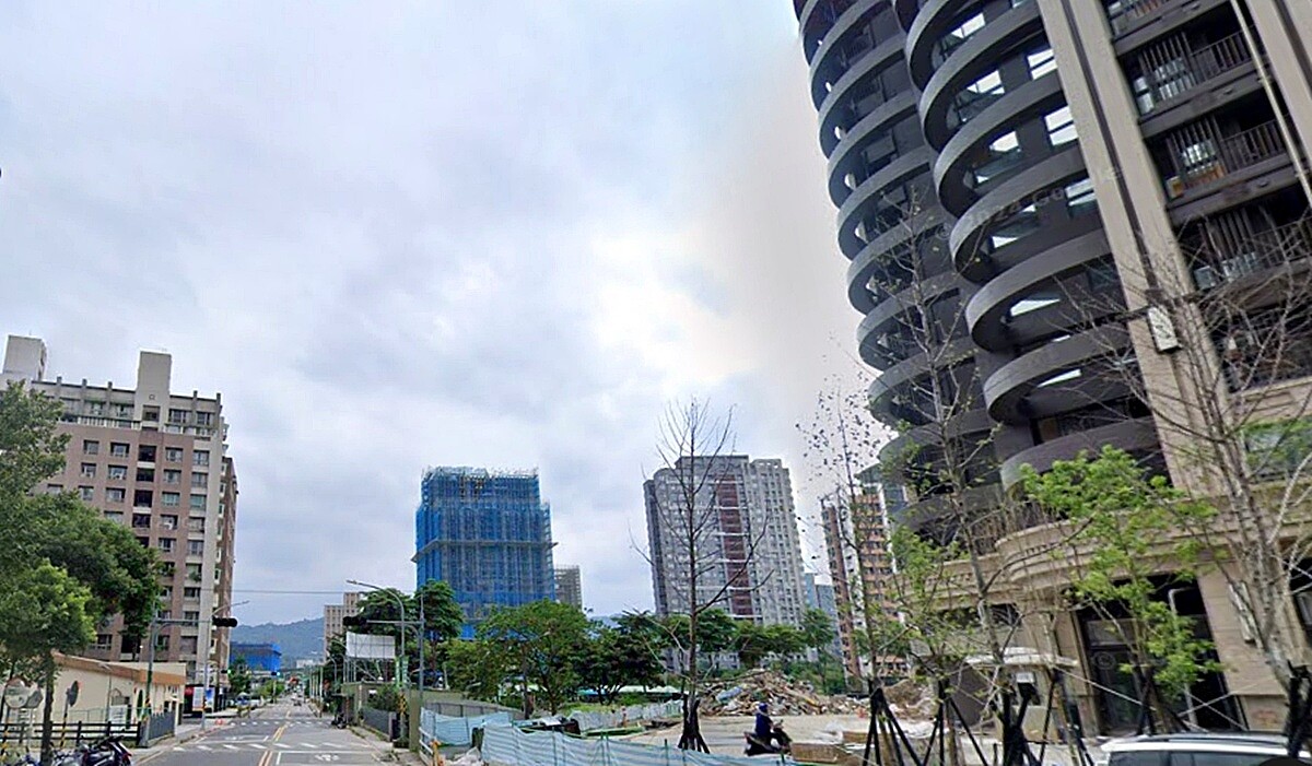 就是有人買?新北「房市交易爆量區」 月增近500%! 今年5月土城房市交易月增近1千棟,月增490.95%,主因為知名建案大量體交屋。圖/google map