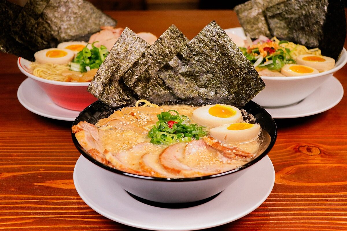 來自京都的連鎖拉麵店「魁力屋」,預計將於今年年中登台。圖/擷取自魁力屋拉麵台灣粉絲頁