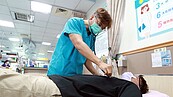 夏季高溫熱中暑不只在戶外　醫提醒：騎樓也危機四伏