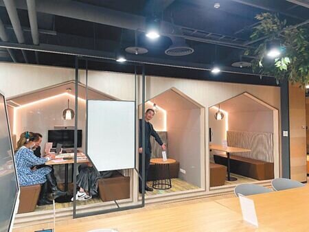 台商回流、新創產業及SOHO族、遠距工作族群近年激增,推升共享辦公室的需求,潮流快速席捲房市。圖∕本報資料照片