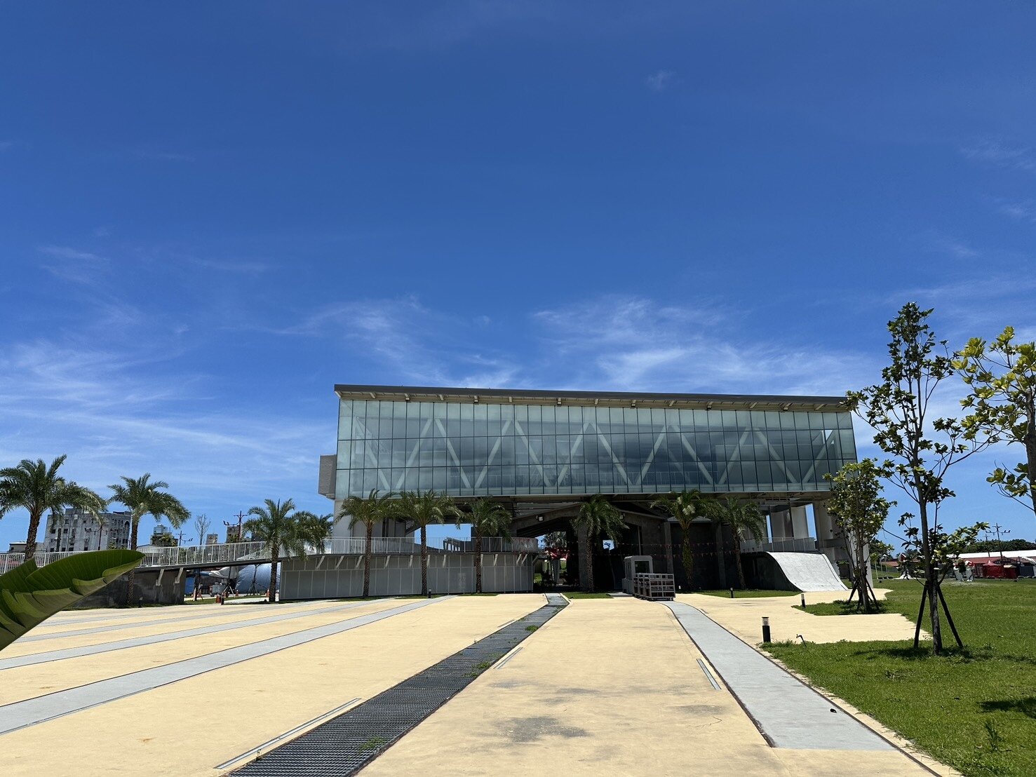 花蓮縣政府將陽光電城轉型為「原住民文創產業聚落空間」,但多次委外招標流標,盼今年底委外專業團隊經營。記者王思慧/攝影