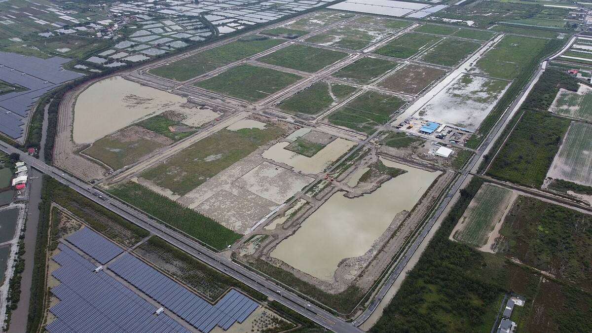 七股科技工業區「變電所、服務中心共構」為全國首創。圖/台南市經發局提供
