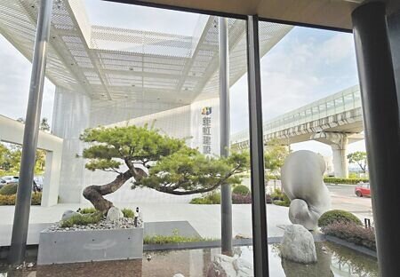 「鉅虹綠美館」打造城市綠洲,鉅虹建設啟動「種籽計畫」,13期變身都市森林。圖∕王妙琴