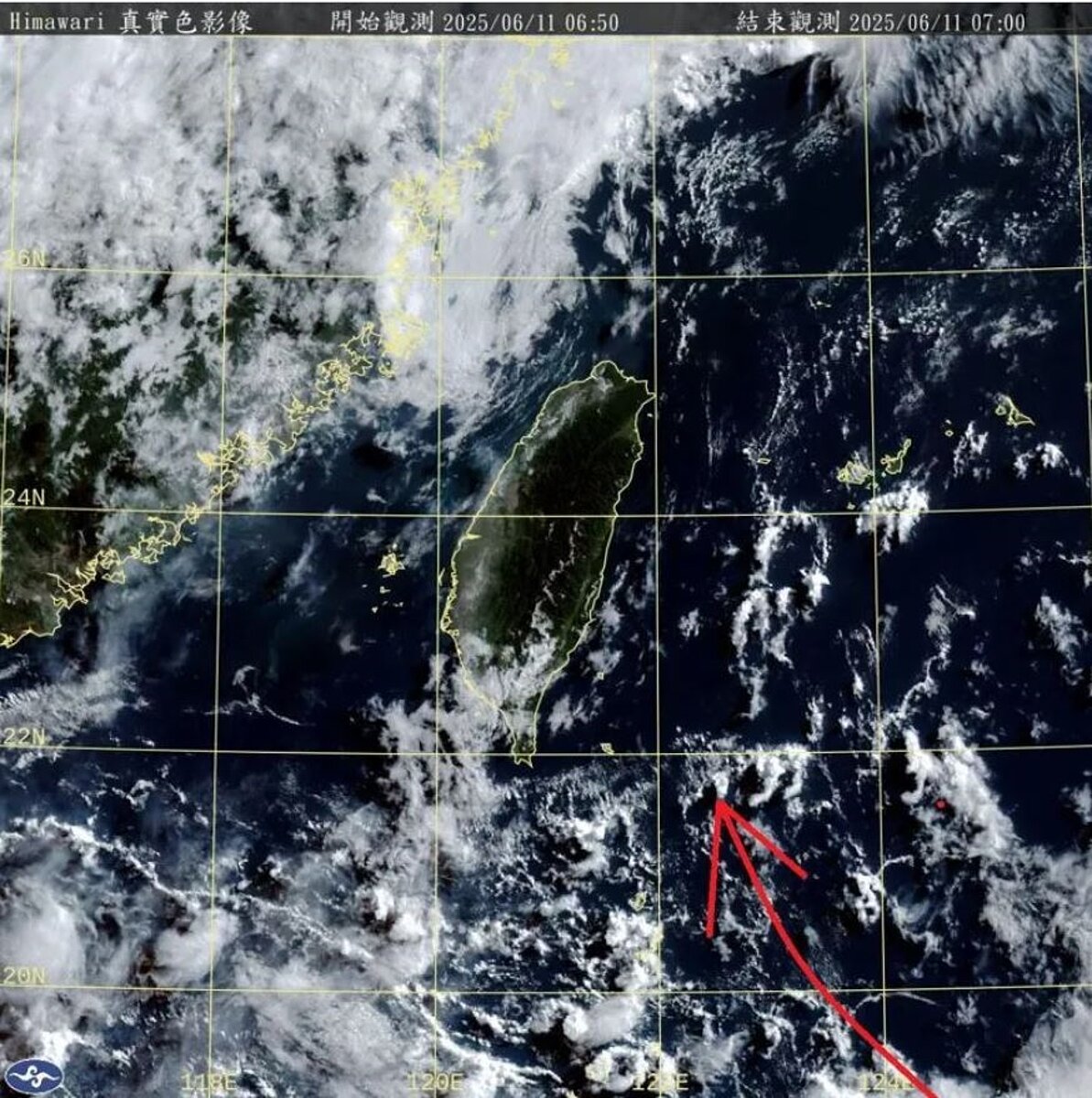 東南方有強勁潮濕空氣接近，晚上就會影響東南部和東部。圖／取自鄭明典臉書
