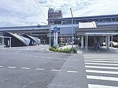 高雄岡山迎科技廊帶　漲相佳