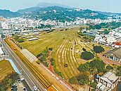 高雄港站容積調配　保留哈瑪星