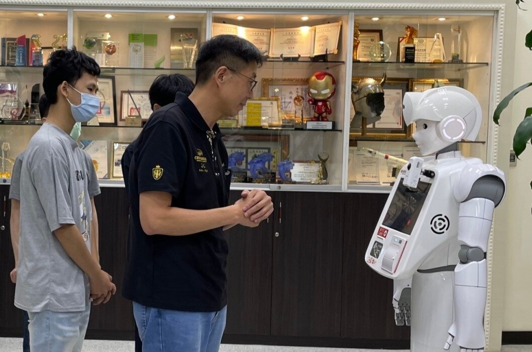 創新產業應用培育工作坊開設四大未來產業導向的課程。圖:民政局提供