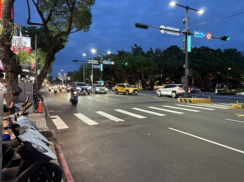 新竹市光復路7／1起禁止左轉清華大學。圖／新竹市交通處提供