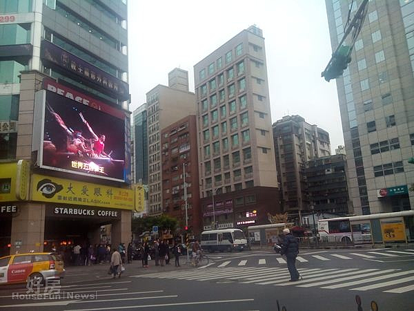 
3和平西路、羅斯福路口，因捷運古亭站而房價看漲。