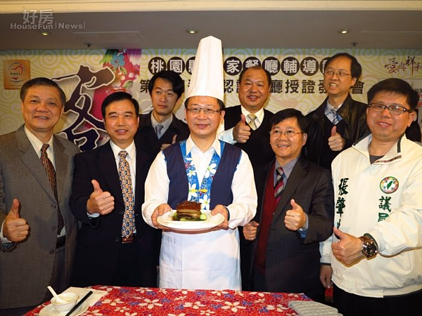 推展客家美食,24家優質餐廳獲認證標章。