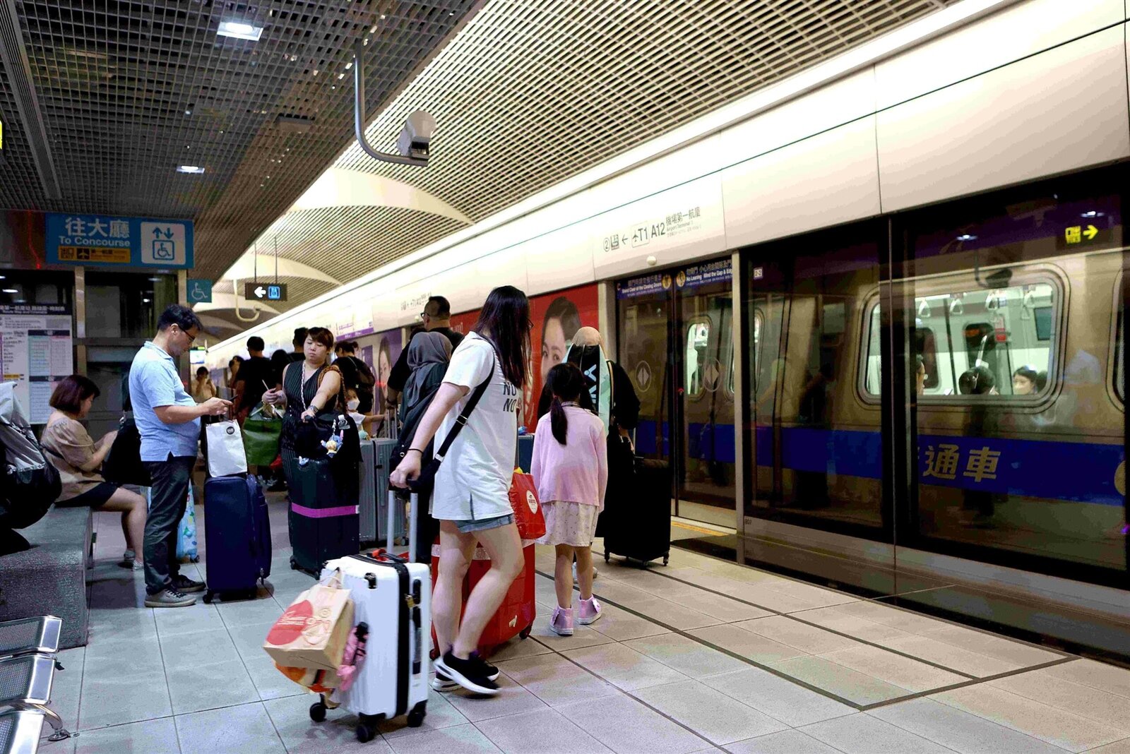 桃市持續推動公共運輸建設與整合的努力,正逐步改變市民交通習慣,減少對私人運具的依賴。示意圖:市府提供