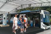公車大整併　BRT藍線統一調度雙節車輛