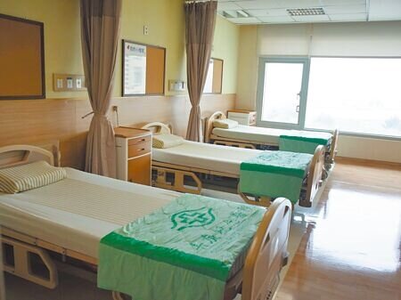 企業財團與連鎖體系投入住宿機構產業,恐形成市場壟斷。(張朝欣攝)